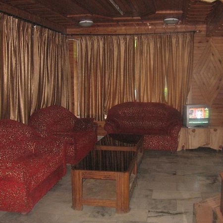 Hotel Arsh International Nainital Buitenkant foto